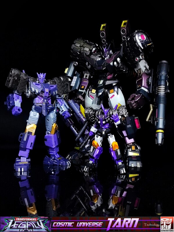 In Hand Image Of  Transformers Legacy Evolution Tarn Toy  (1 of 11)